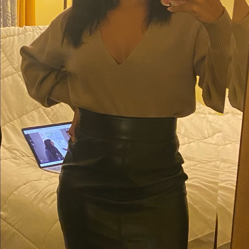 Long sleeve top